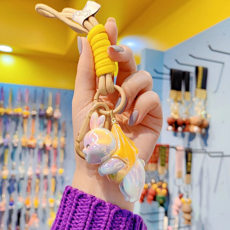 Keychanes acrílicos de conejo de coloridos con electro Explatación al por mayor