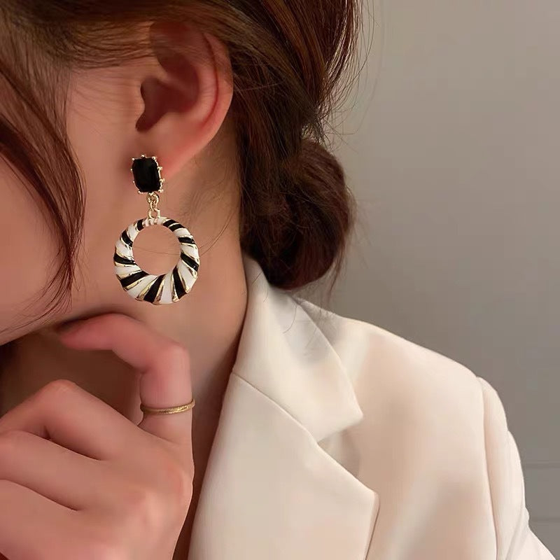Wholesale Earrings for Women,  Internet Celebrity Hot-Selling Earrings