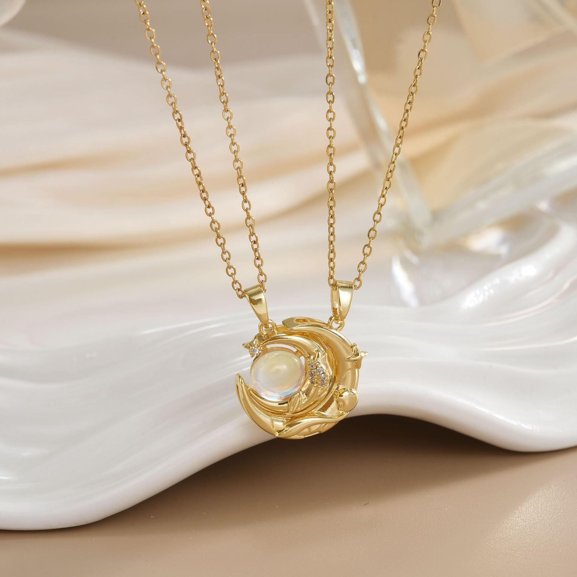Wholesale Magnetic Sun Moon Titanium Steel Necklace