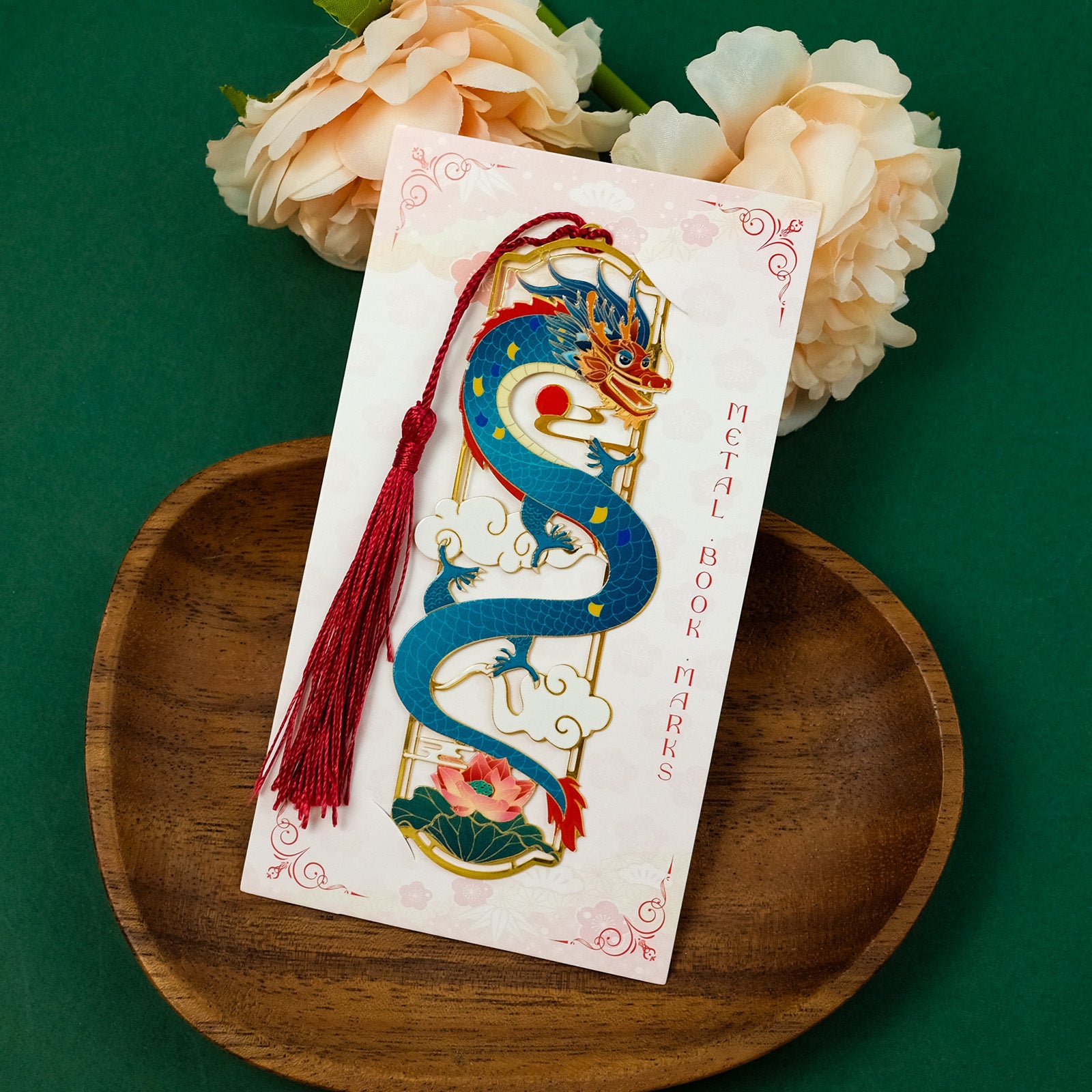 Wholesale Chinese style themed metal bookmark hollow high value small gift