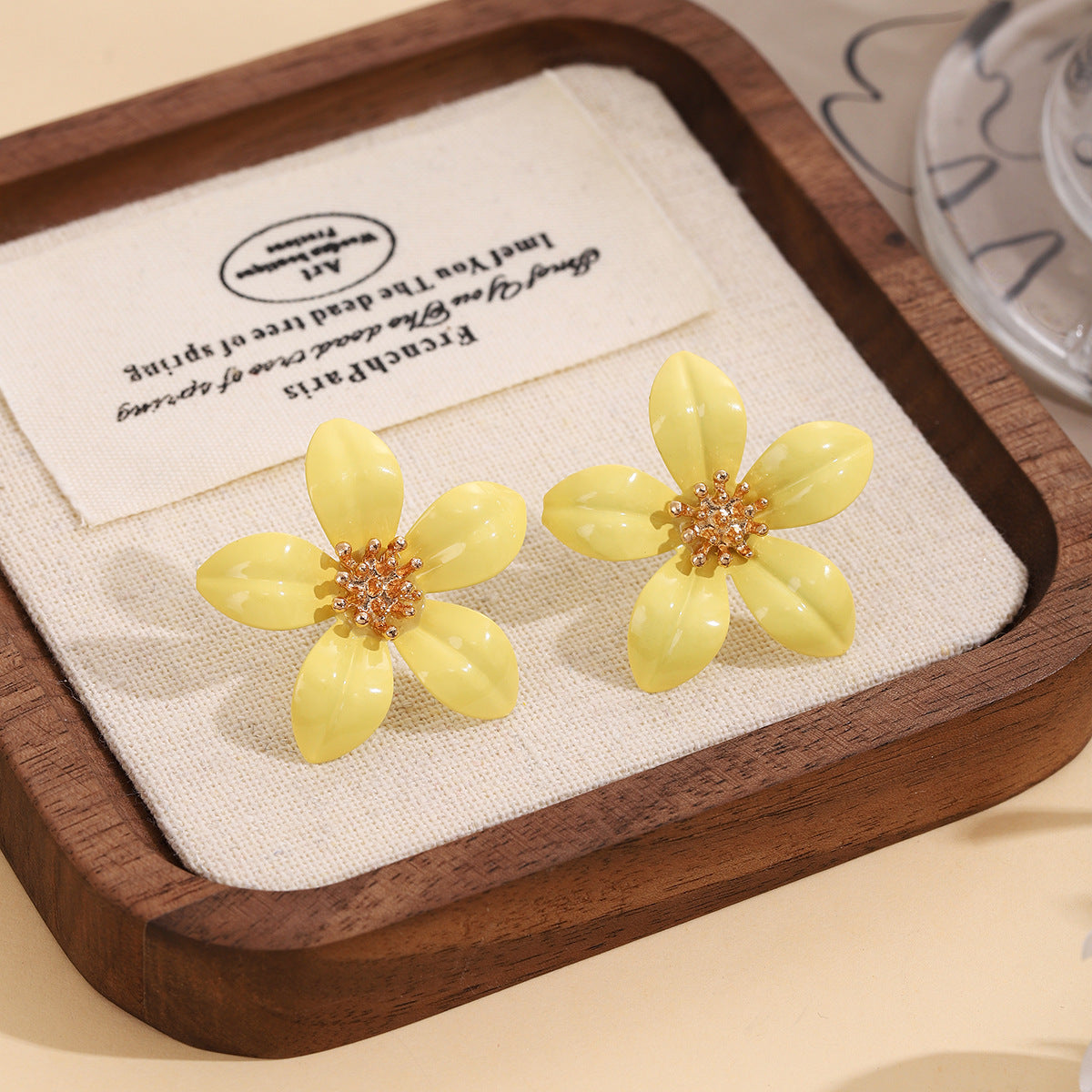 Wholesale Silver Needle Earrings Metal Spray Paint Five-leaf Flower Earrings