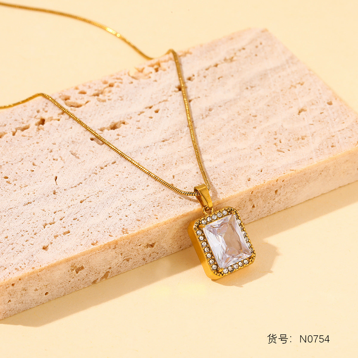 Wholesale Stainless steel diamond inlaid necklace for women