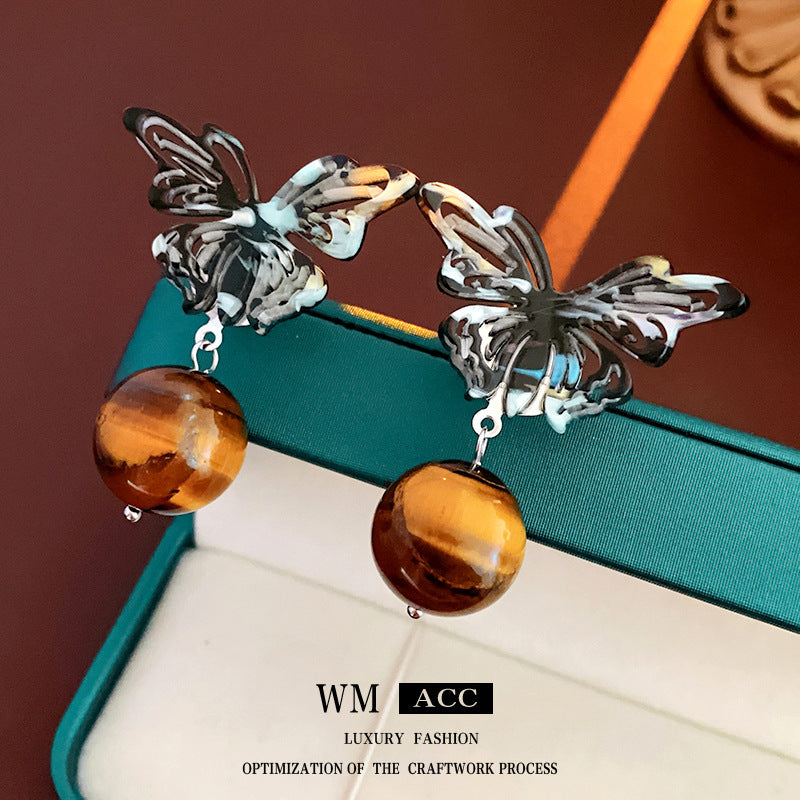 Wholesale Real Gold Electroplating Autumn and Winter Retro Fashion Temperament High-end Round Tiger Eye Stone Earrings