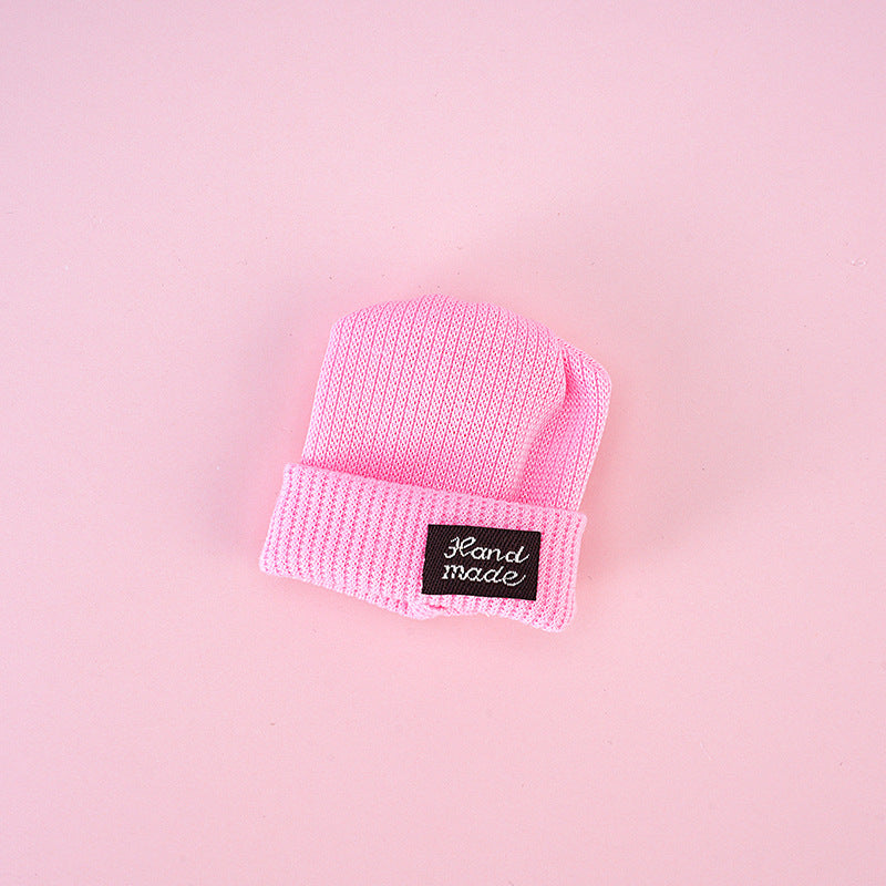 Wholesale Fashionable Plush Hat with Tag for 6-Inch Doll Casual Versatile Doll Clothes Suitable for Teenage Boys And Girls