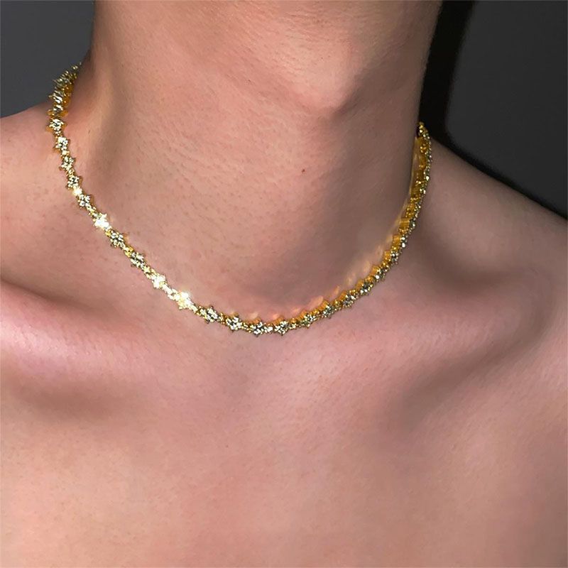 Wholesale n Flower shaped Full Diamond Alloy Collarbone Necklace
