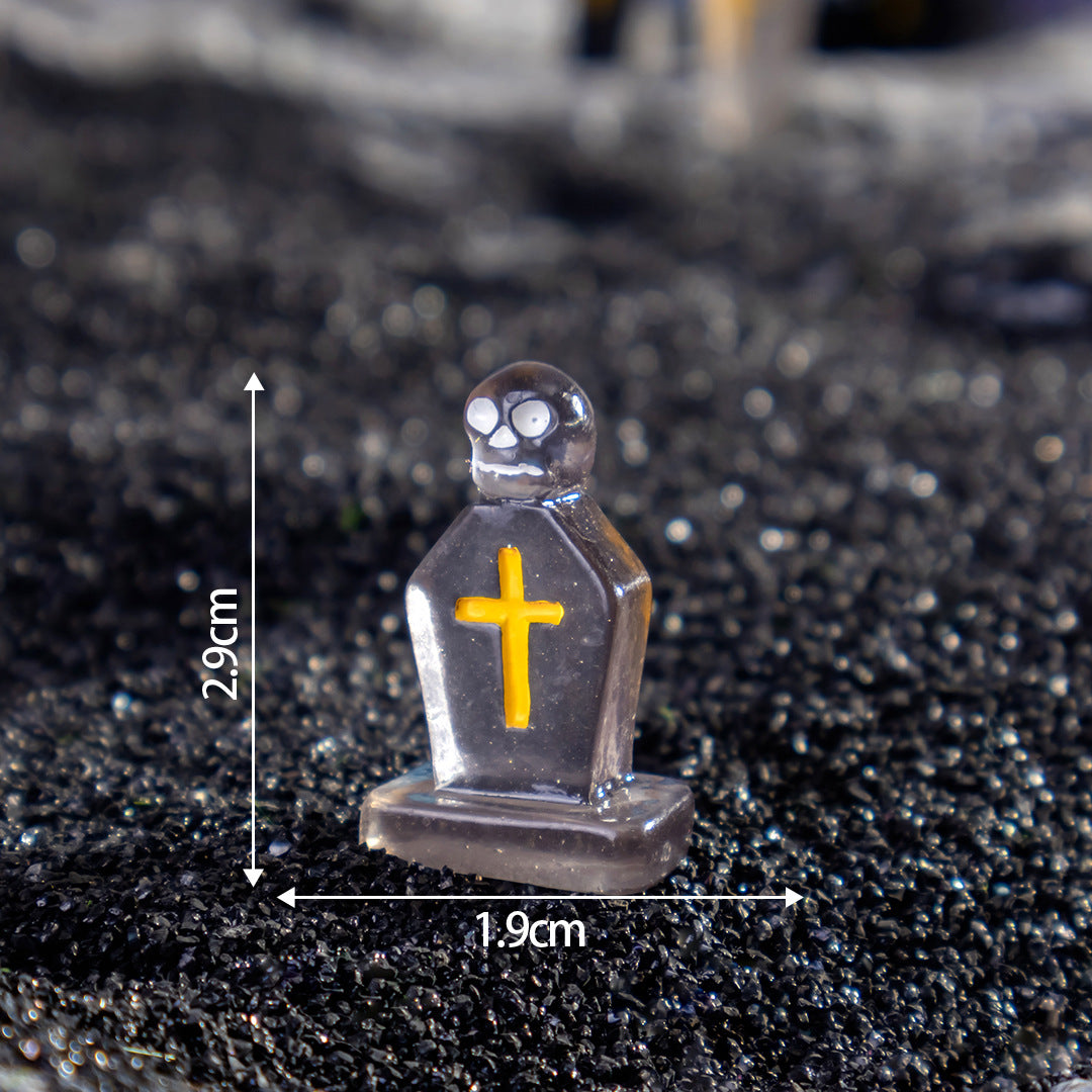 Wholesale Horror  Glow-in-the-Dark Resin Ornament Decorative Accent for DIY Jewelry or Gift Resale