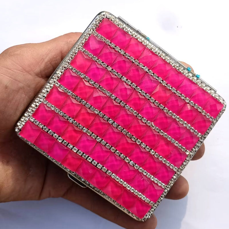 Wholesale full diamond luxury portable single-sided diamond inlaid leather self elastic light luxury cigarette box