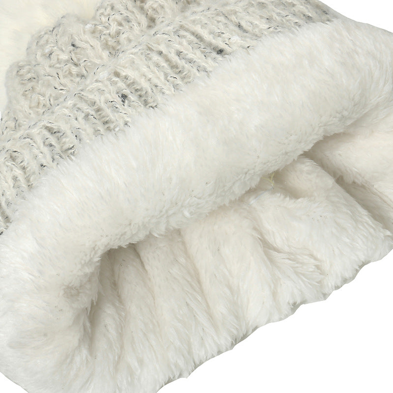 Wholesale Winter Beanie Blended Yarn Plus Velvet Thickened Knitted Hat