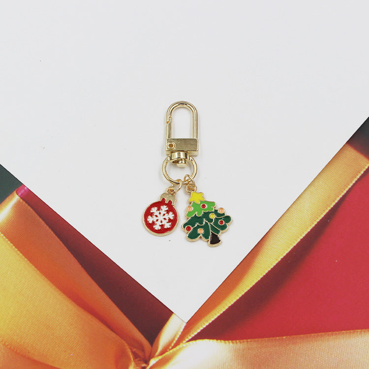 Wholesale Christmas Series Christmas Tree Hat Bells Snowflake Keychain
