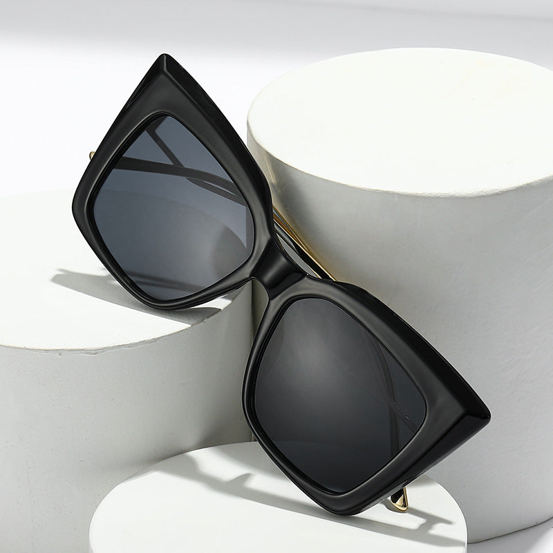 Wholesale Cat Eye Large Frame Retro Candy Contrast Sunglasses