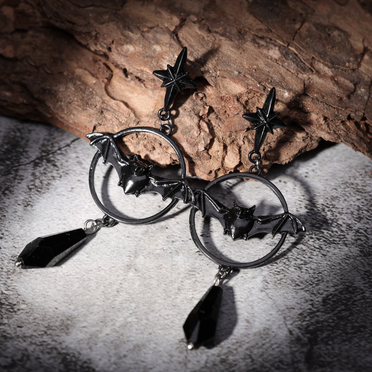 Wholesale  dark punk gothic style exaggerated red teardrop bat earrings