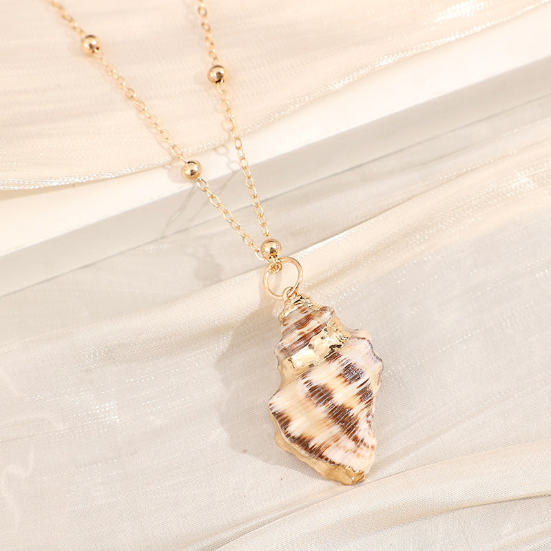 Wholesale Gold-edged Conch and Seashell Necklace