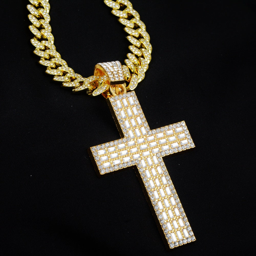 Wholesale Modern Gold Rhinestone Cross Pendant Necklace Clavicle Chain Fashion Jewelry For Gift And Boutique Resale
