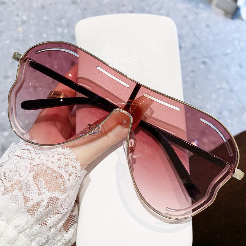 Wholesale big frame sunglasses party sunglasses one-body lenses hollow sunglasses