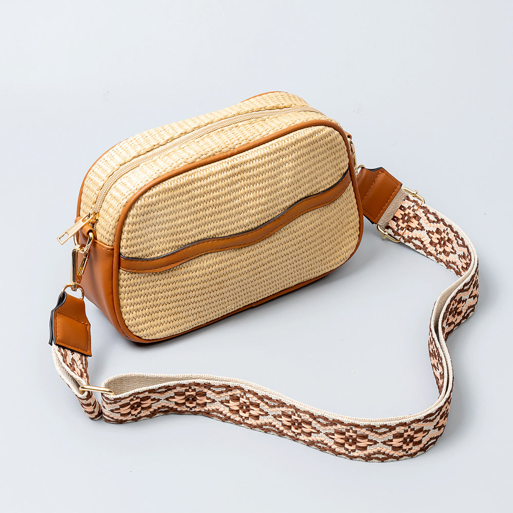 Wholesale Niche Design High-end PP Straw Woven Small Square Bag