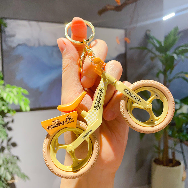 Wholesale Creative Assembled ABS Bicycle Model Keychain