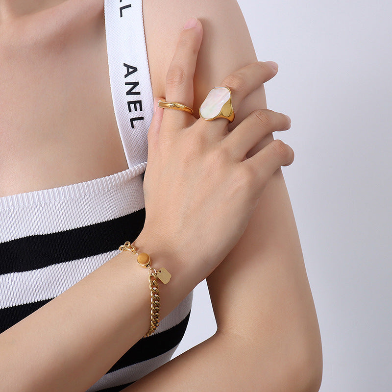 Wholesale Special Shaped White Seashell Titanium Steel Ring