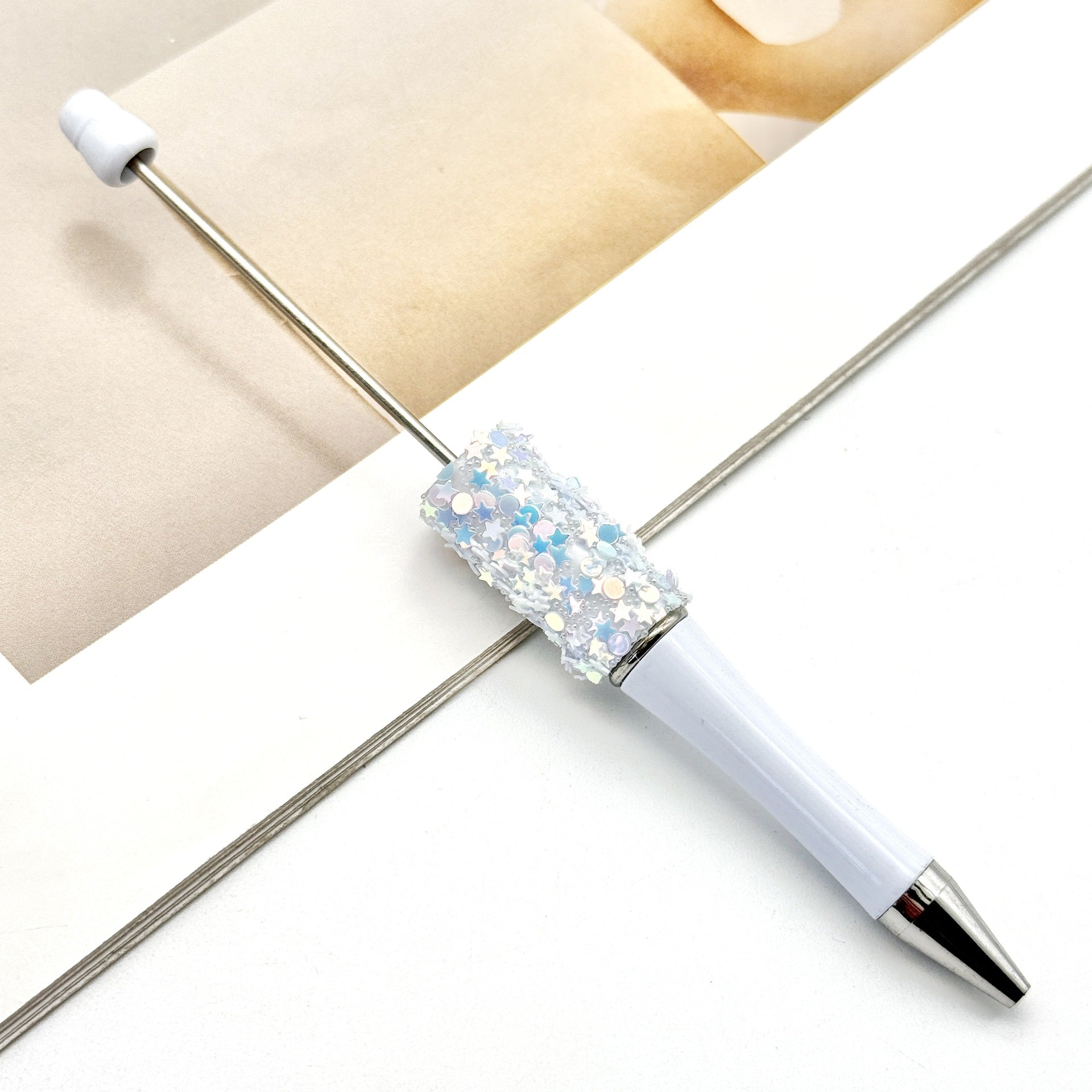 Wholesale DIY Small Star Beaded Pen Shining Sequins Star Ballpoint Pen Handmade Patch Cute Beaded Ballpoint Pen in stock
