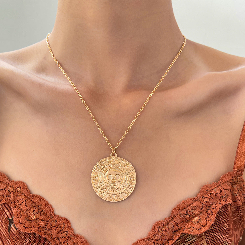 Wholesale Movie Aztec Coin Skull Pendant Necklace Men S Chain Jewelry Fashion Accessory OLY Exclusive Gift