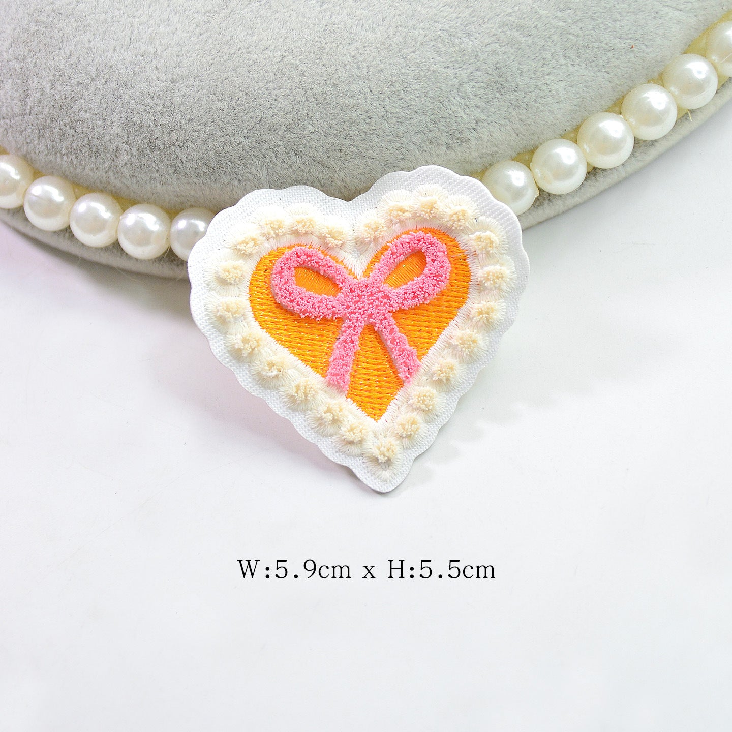 Wholesale Chic Pink Sequin Butterfly Embroidered Patch Felt Base DIY Sewing Decorative For Clothing Towels And Home Decor