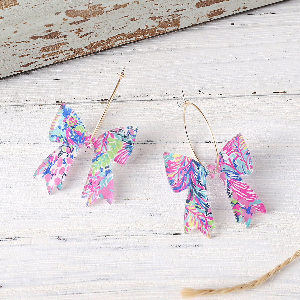 Wholesale New Spring and Summer Colored Leaves Flowers Bohemian Bow Pendant Earrings Acrylic Earrings Gift