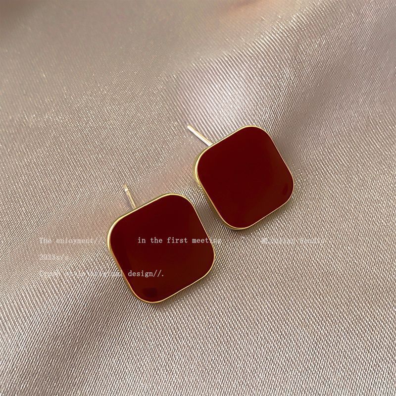 Wholesale s925 silver needle niche high-end female temperament earrings