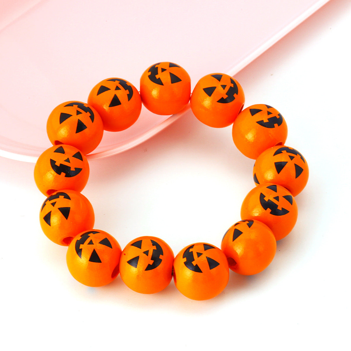 Wholesale Halloween Bracelet Beaded Pumpkin Head Skull Ghost Beads 16mm Wooden Beads Black Stone Bracelets