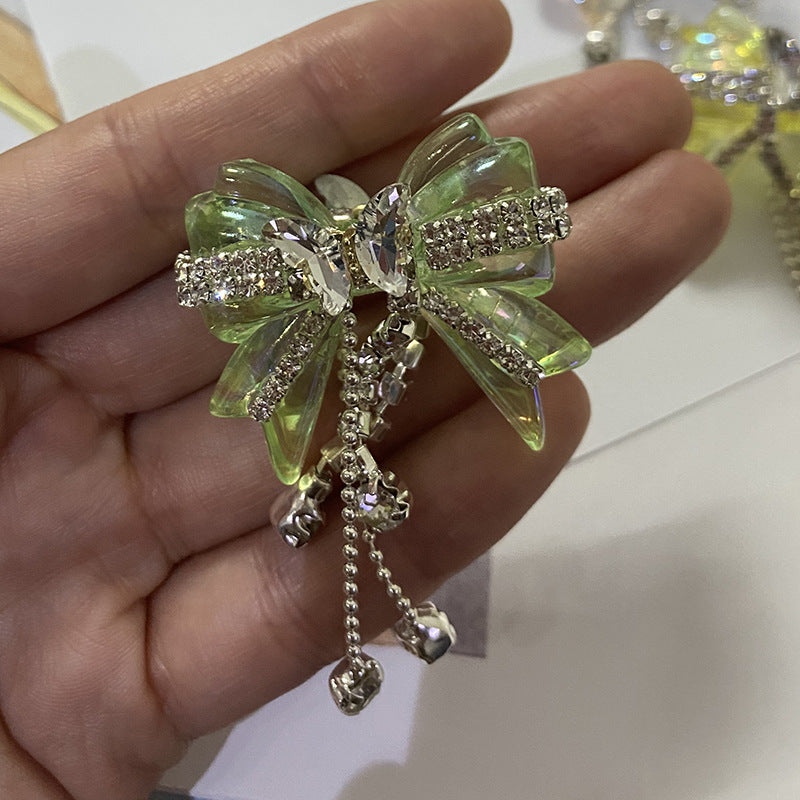 Wholesale Acrylic White Diamond Chain Bow Straight Hole Beads