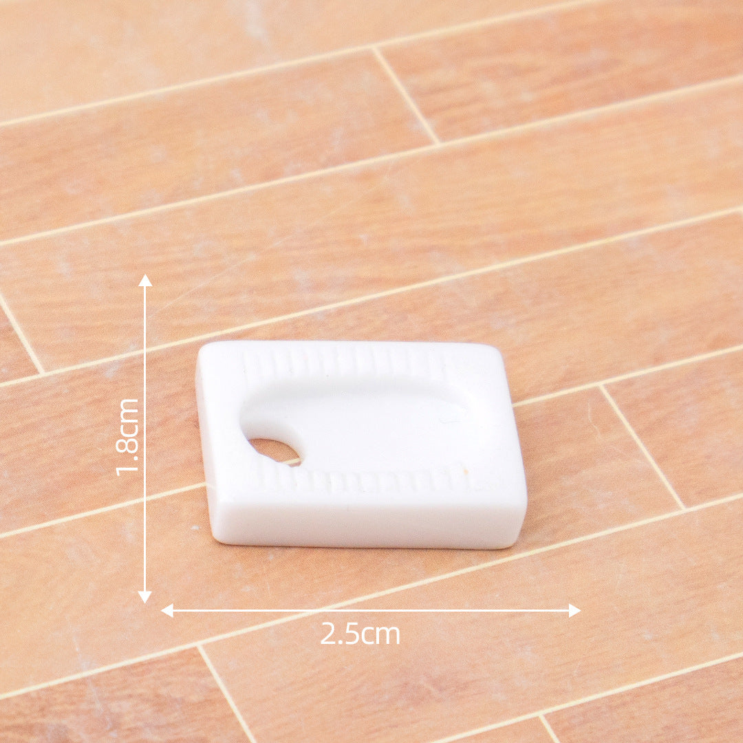 Wholesale 3pcs Simulation Retro Home Appliances TV Radio Micro Landscape Mini  Doll Accessories