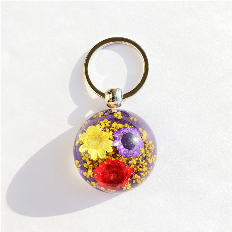 Wholesale 6pcs Hemispherical Glue Dried Flower Keychain