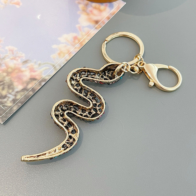 Wholesale Retro twelve Zodiac diamond snake car pendant creative colorful snake keychain bag ornaments small gift