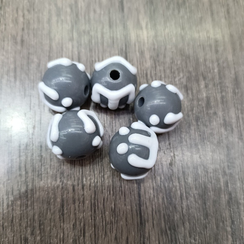 Wholesale 200pcs Hand-painted round beads DIY letters cake beads