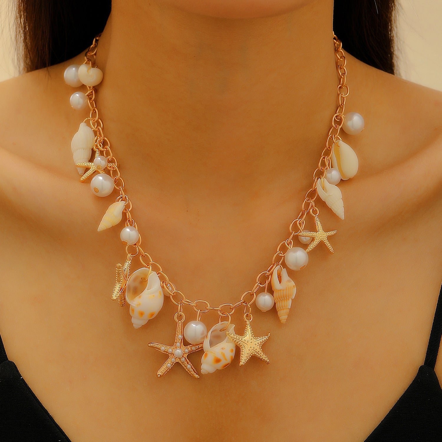 Wholesale Electroplated Alloy Bohemian Beach Shell Necklace And Bracelet Set For Women Faux Pearl Starfish Conch Fashion Accessory