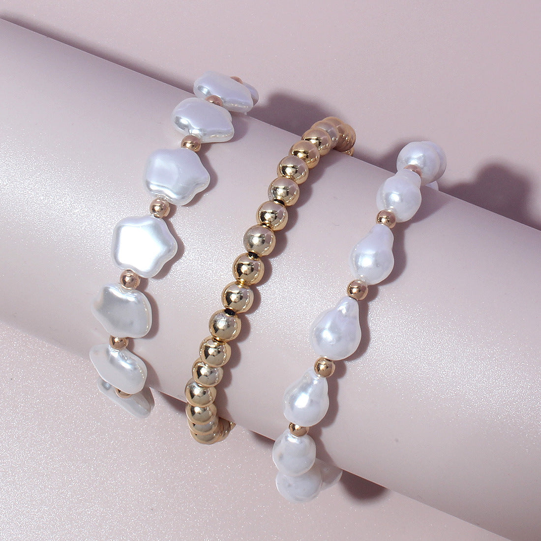 Wholesale simple cold style multi-layer special-shaped pearl bracelet