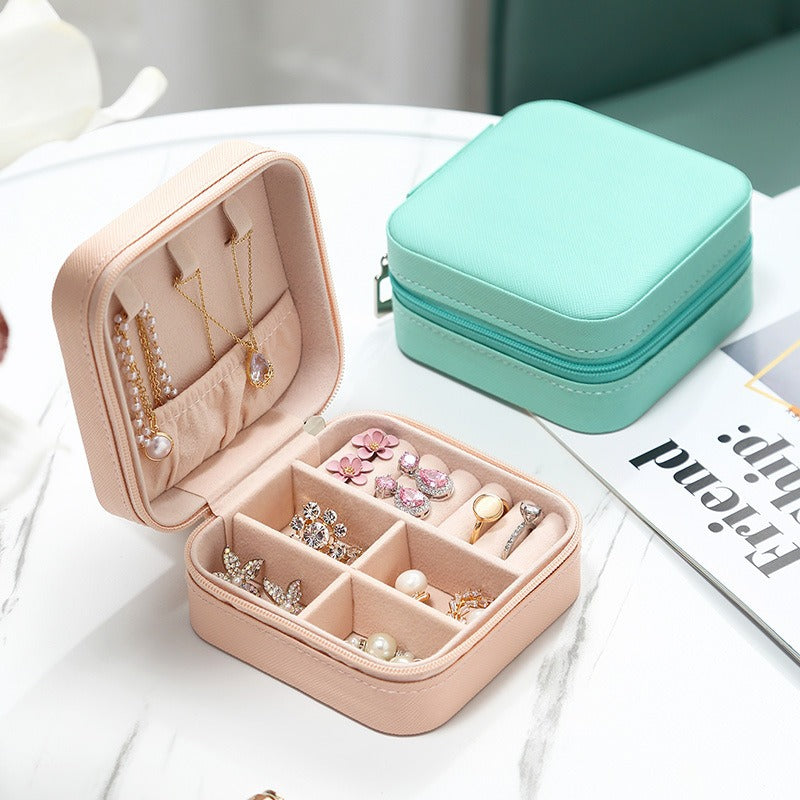 Wholesale Jewelry box with flip cover for ring and earring storage