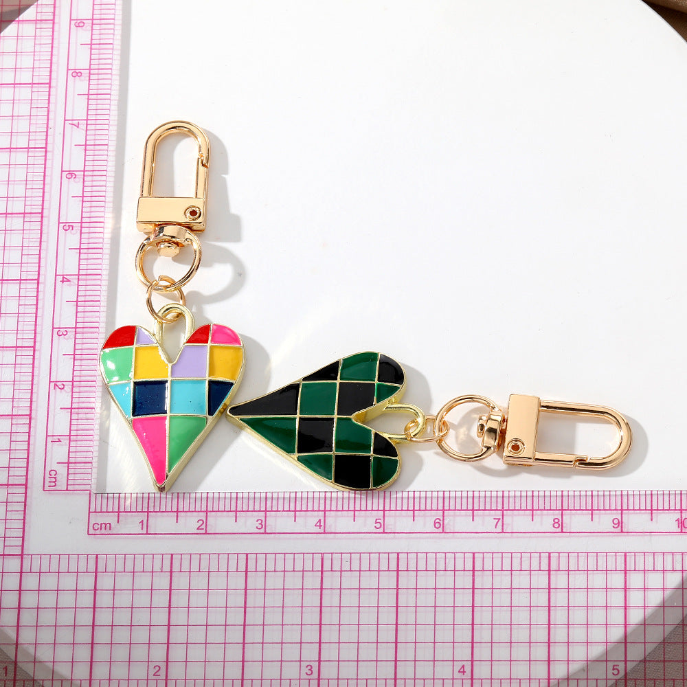 Wholesale Minimalist Grid Heart Alloy Keychains