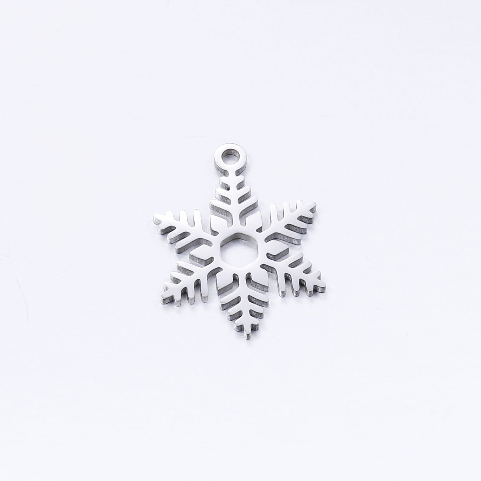 Wholesale Stainless Steel Christmas Snowman Fawn Christmas Tree Snowflake Pendant Accessories DIY
