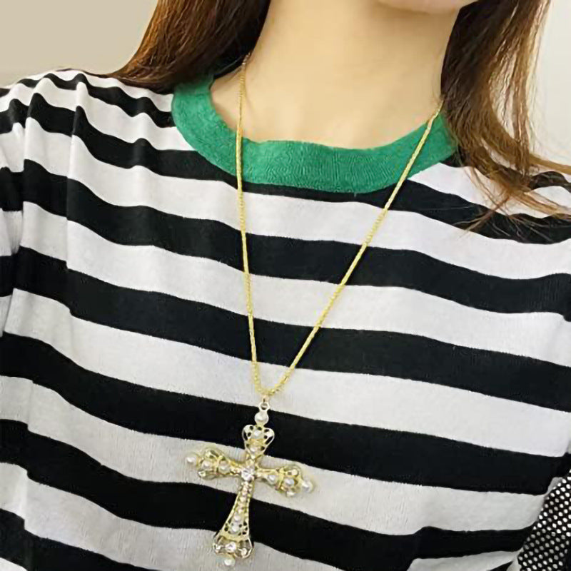 Wholesale Zircon Pearl Micro Inlay Cross Ladies Necklaces