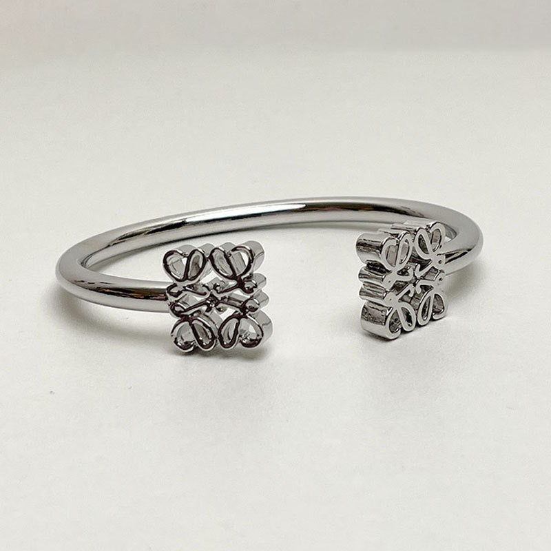 Wholesale  Real Gold Electroplating Square Hollow Pattern Open-ended Bracelet