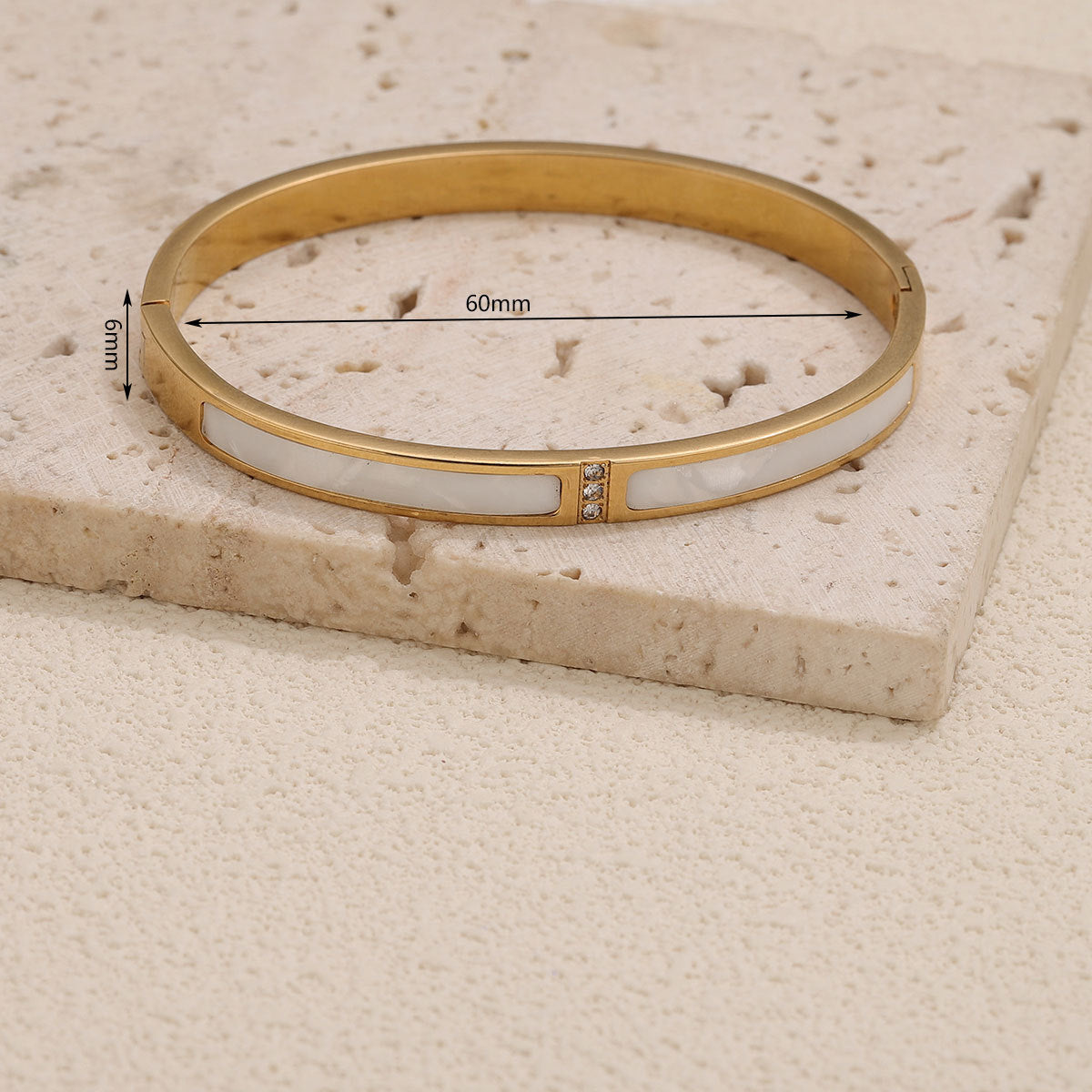 Wholesale Stainless Steel Slim Waist Bracelet with Diamond Inlay