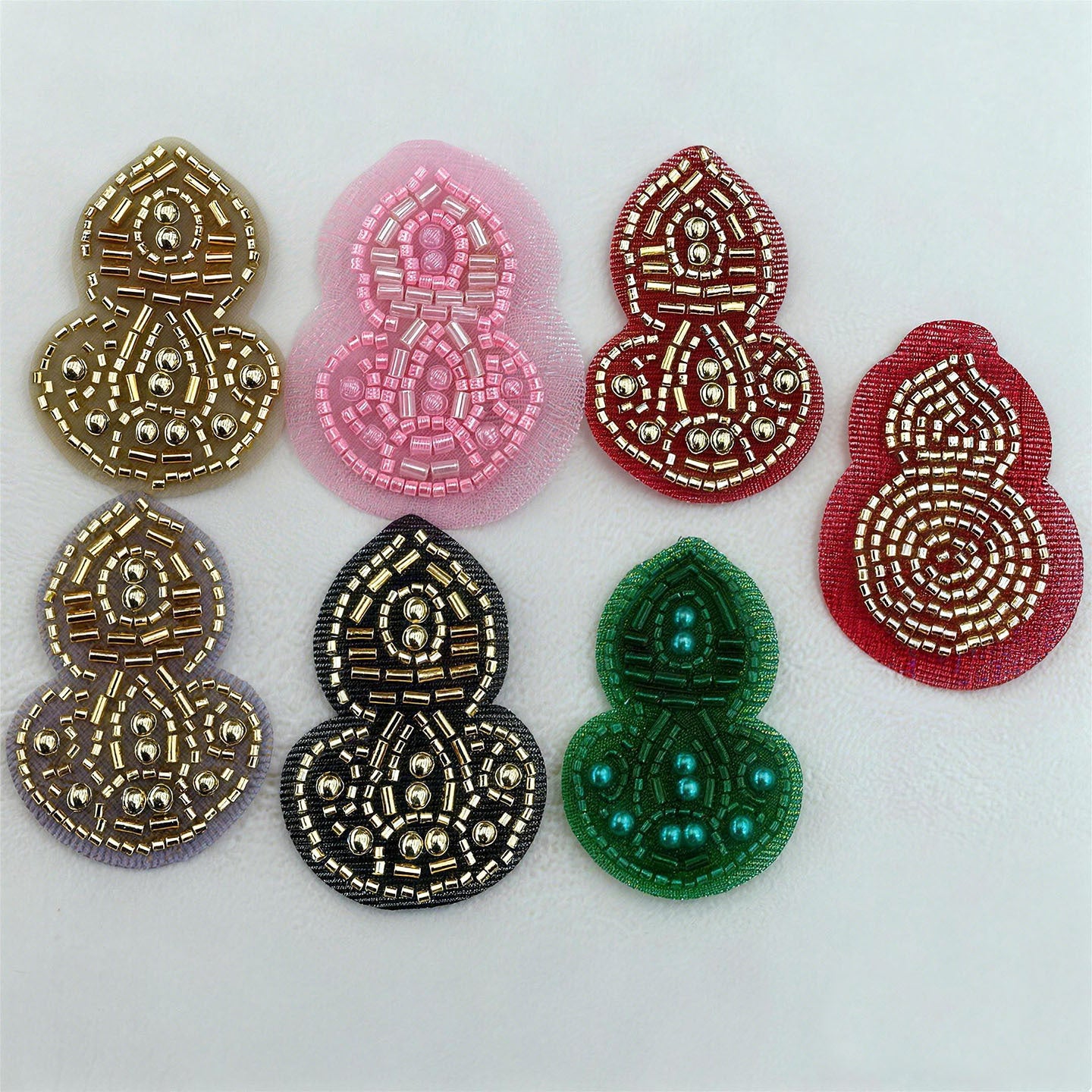 Wholesale Decorative Gourd Shaped Crystal Bead Embroidery Patch DIY Craft Supply For Clothing Bags Towels
