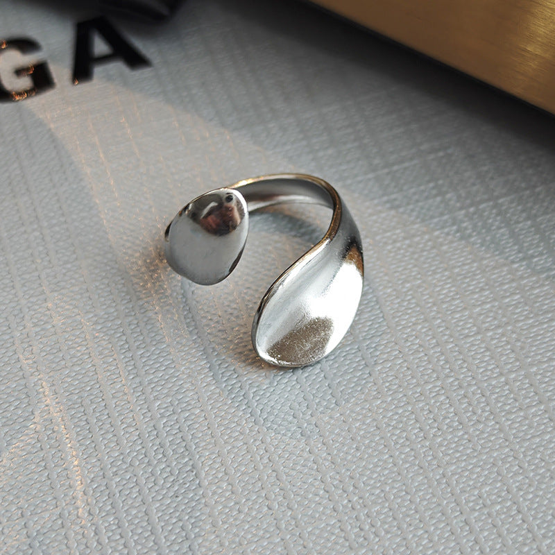 Minimalist drop open-loop ring