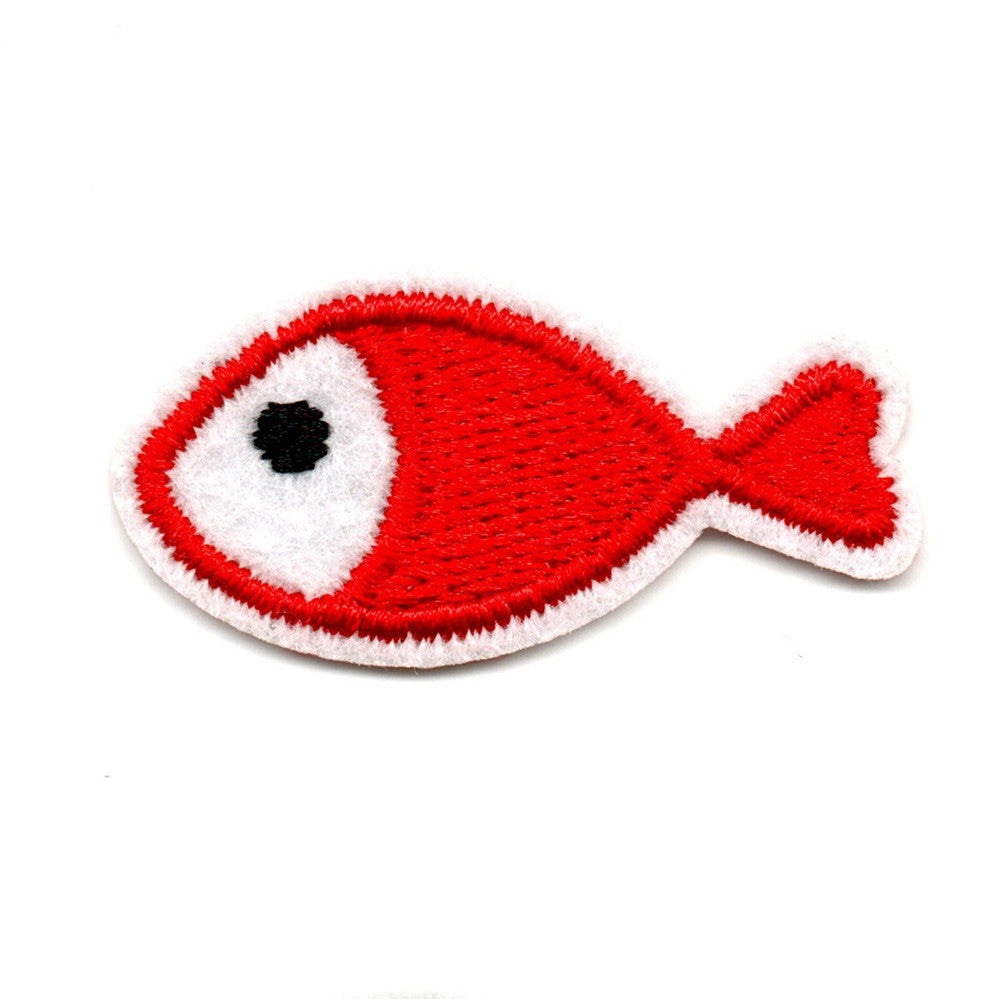 Wholesale Non Woven Fabric Embroidered Fish Patches Cartoon DIY Applique Decorative Craft Supply For Towels