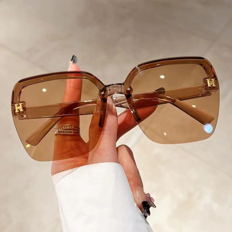 Wholesale Sun Protection New Rock Style Trendy Sunglasses