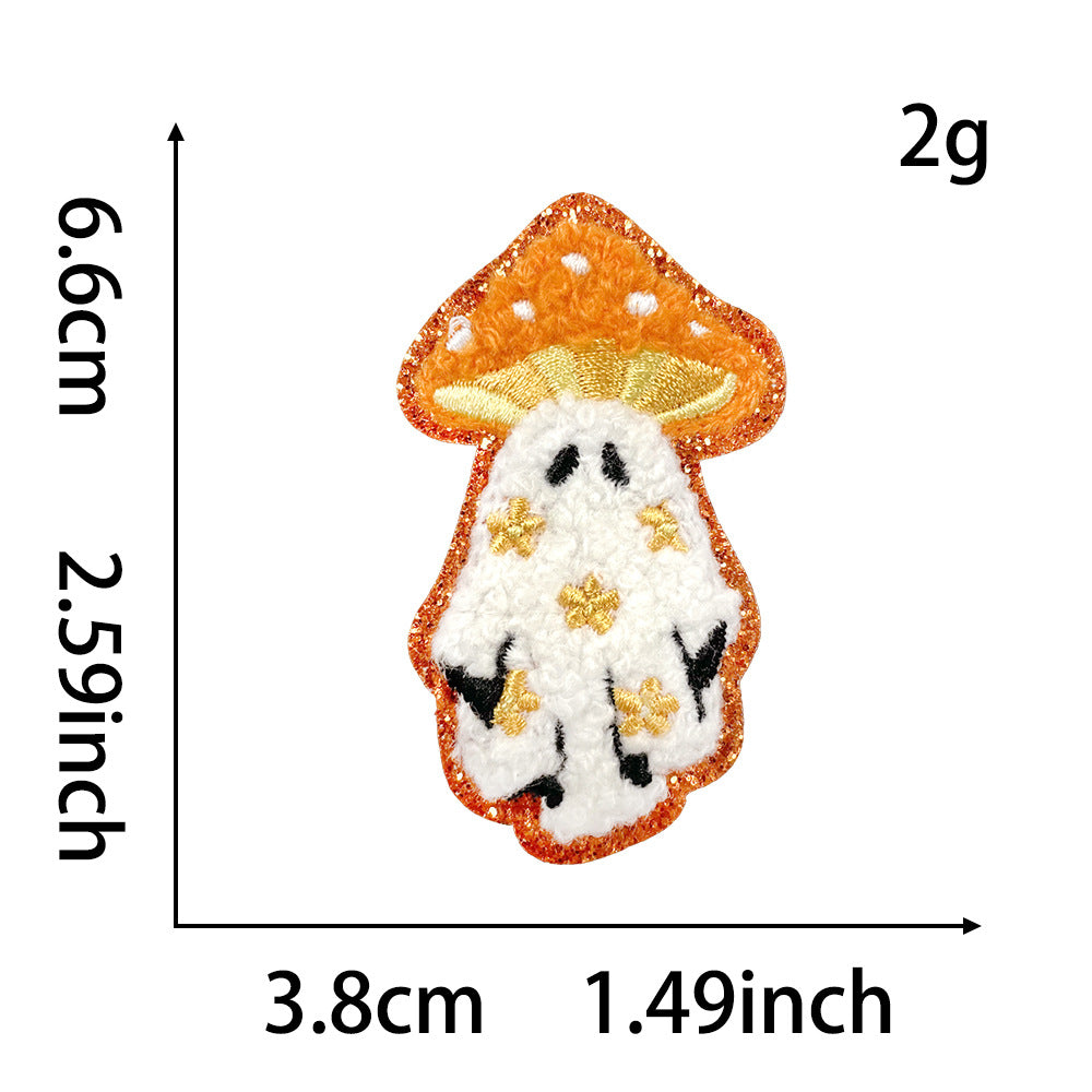Wholesale Embroidered  Iron On Patches 15 Pcs Cartoon Ghost Pumpkin Skeleton Mushroom Designs For Clothing DIY Party