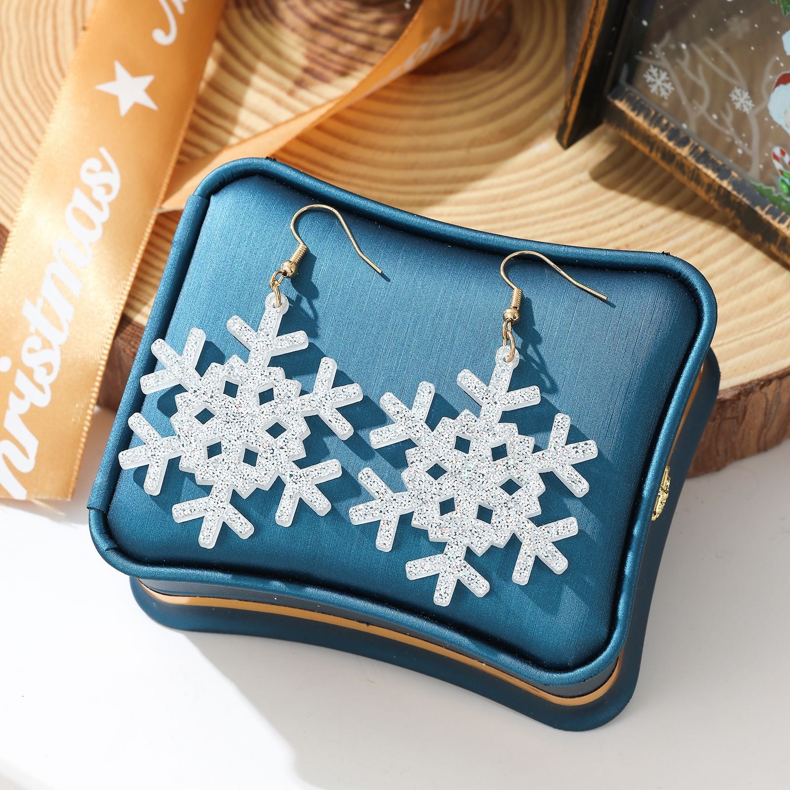 Wholesale Zinc Alloy Christmas Earrings Snowflake Tree Bell Elk Rhinestone Dangle Jewelry Party Fashion Accessory