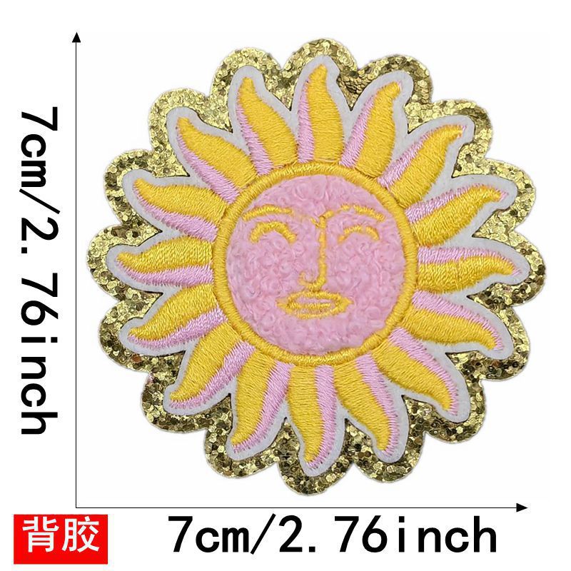 Wholesale Embroidered Patch Set Of 14 Decorative Fashion Accessory For Bags Clothing Gift Boutique Resale