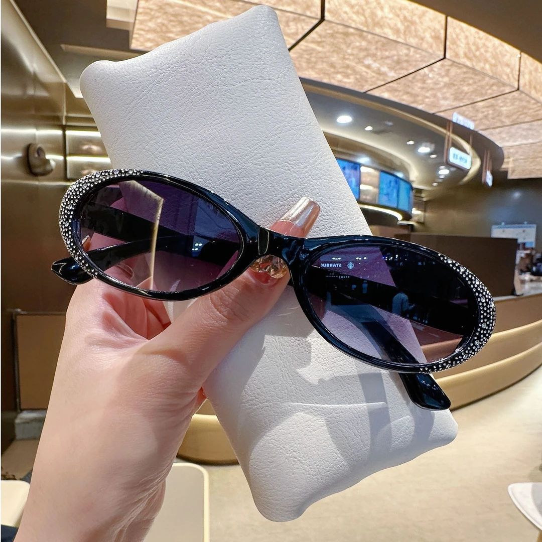 Wholesale Diamond-studded Sparkling Diamond Temperament Sunglasses