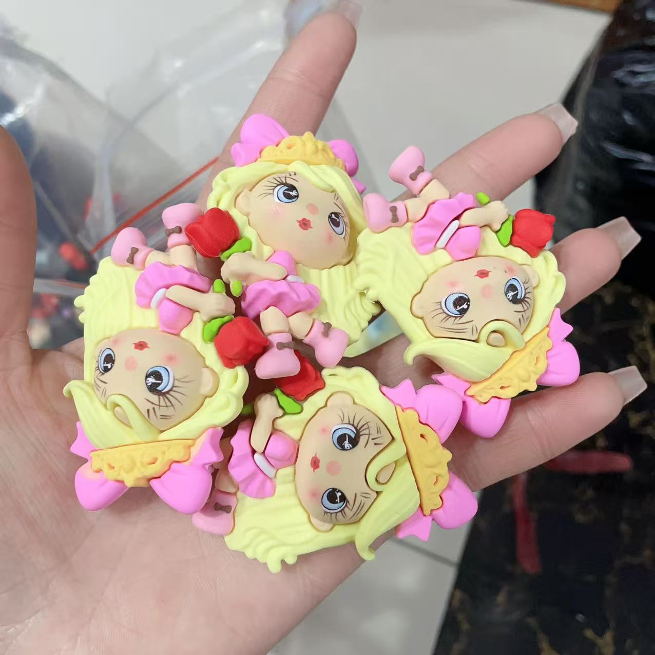 Wholesale Mixed batch live streaming hot selling soft rubber strawberry little girl DIY bead OLY Exclusive