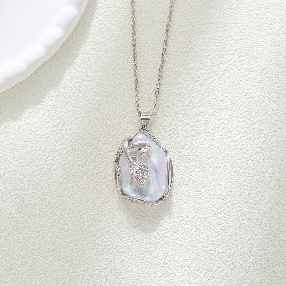Wholesale Baroque Pendant Freshwater Pearl Luxury Necklace